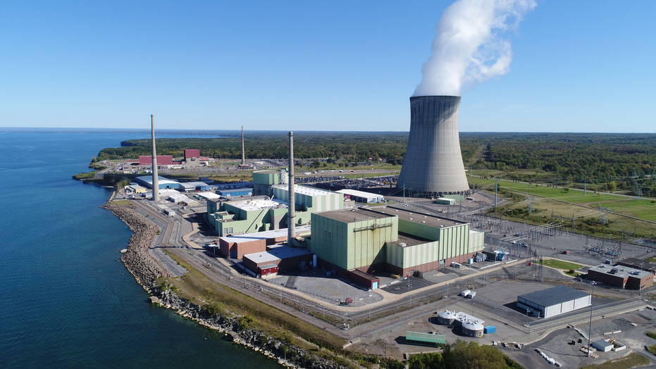 Hydrogen production has commenced at the nation’s first 1 MW demonstration scale, nuclear-powered clean hydrogen production facility at Constellation’s Nine Mile Point Nuclear Plant in Oswego, N.Y., an advancement that will help demonstrate the potential for hydrogen to power a clean economy.