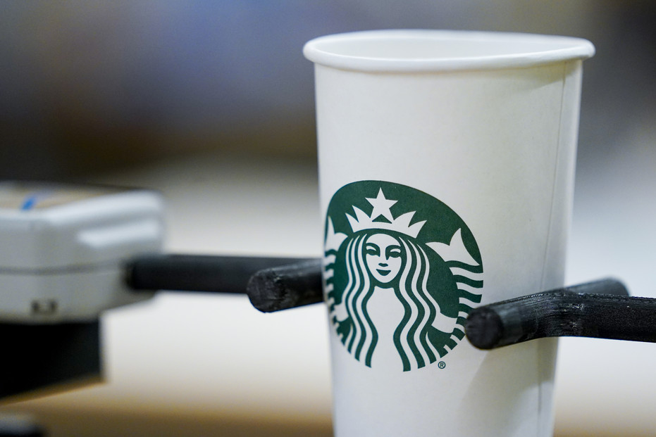 Starbucks wants to phase out iconic disposable cups with washing