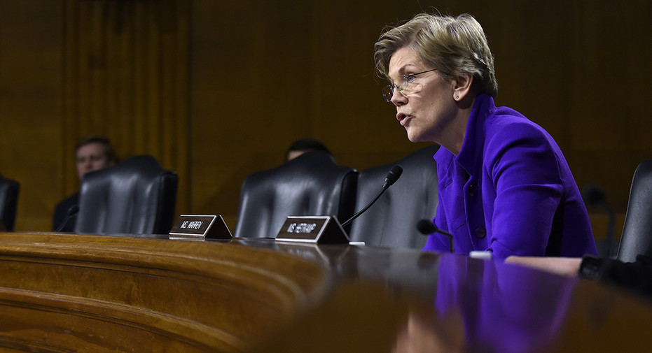 Elizabeth Warren's Crusade to Separate Investment and Commercial