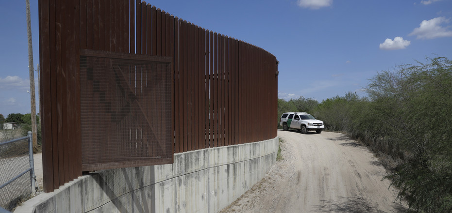 Biden admin acknowledges 'acute and immediate need' for border wall